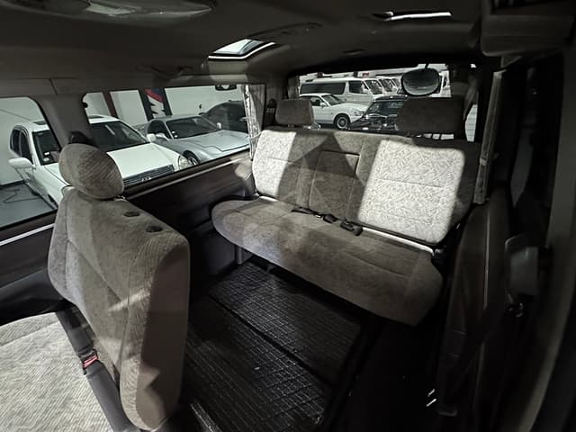 1997 Toyota HiAce JDM car for sale — photo 14 of 25