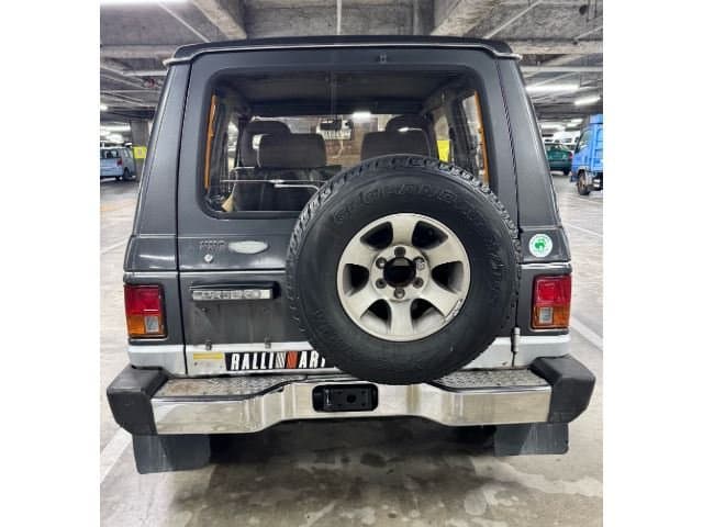 1991 Mitsubishi Pajero JDM car for sale — photo 15 of 17