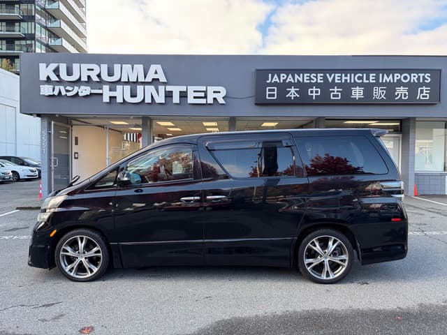 2008 Toyota Vellfire JDM car for sale — photo 2 of 18