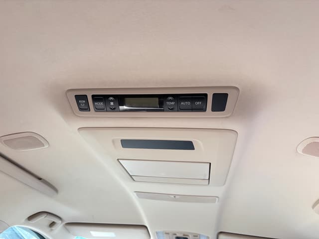 2010 Toyota Alphard JDM car for sale — photo 15 of 20