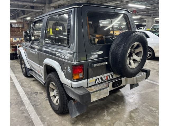 1991 Mitsubishi Pajero JDM car for sale — photo 16 of 17
