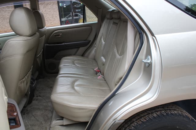 2000 Toyota Harrier JDM car for sale — photo 24 of 25