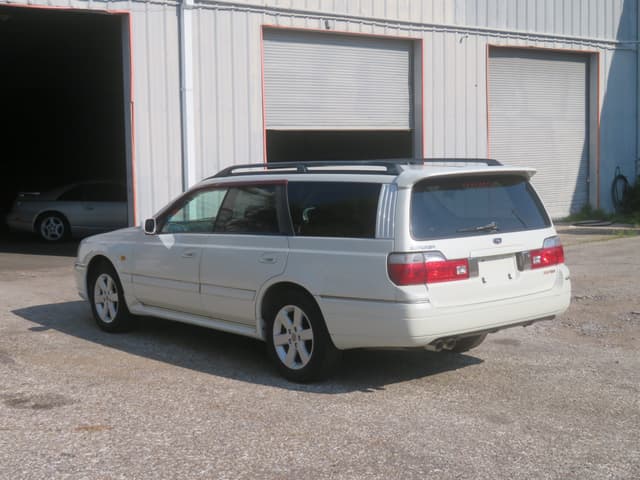 2000 Nissan Stagea JDM car for sale — photo 5 of 25