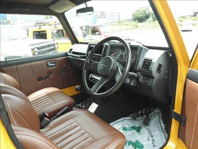 1995 Suzuki Jimny JDM car for sale — photo 3 of 6