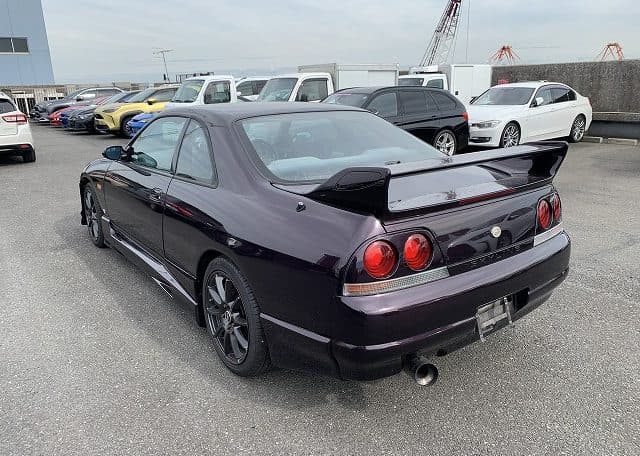 1995 Nissan Skyline JDM car for sale — photo 4 of 24