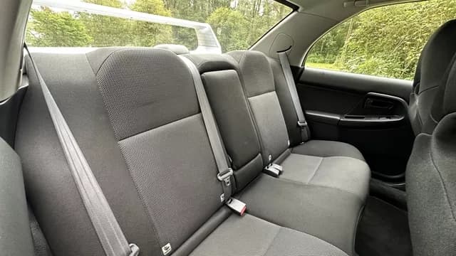 2004 Subaru Impreza JDM car for sale — photo 7 of 25
