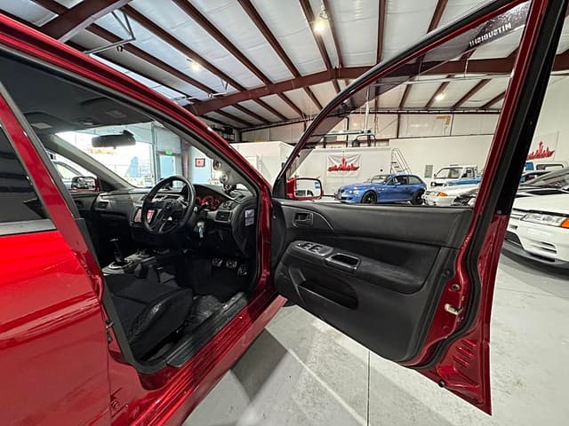 2001 Mitsubishi Lancer Evolution JDM car for sale — photo 18 of 25