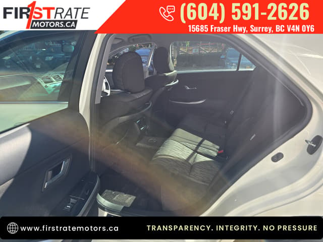 2011 Toyota Crown JDM car for sale — photo 12 of 19