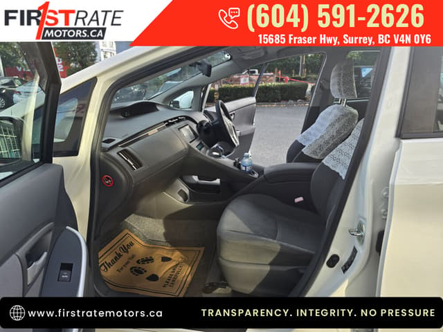 2009 Toyota Prius JDM car for sale — photo 13 of 18