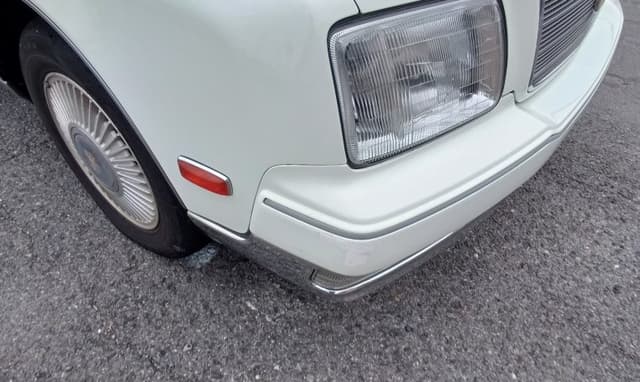 2001 Toyota Century JDM car for sale — photo 12 of 24