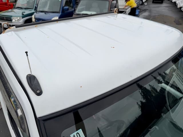 2001 Mitsubishi Minicab JDM car for sale — photo 10 of 24