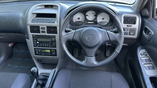 2001 Toyota Caldina JDM car for sale — photo 7 of 25
