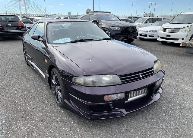 1995 Nissan Skyline JDM car for sale — photo 2 of 24