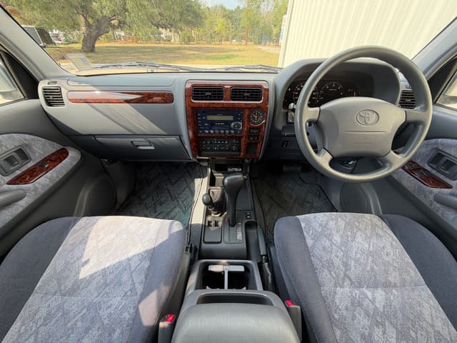 2000 Toyota Land Cruiser Prado JDM car for sale — photo 22 of 24
