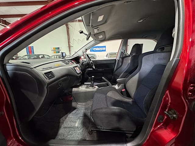 2001 Mitsubishi Lancer Evolution JDM car for sale — photo 22 of 25