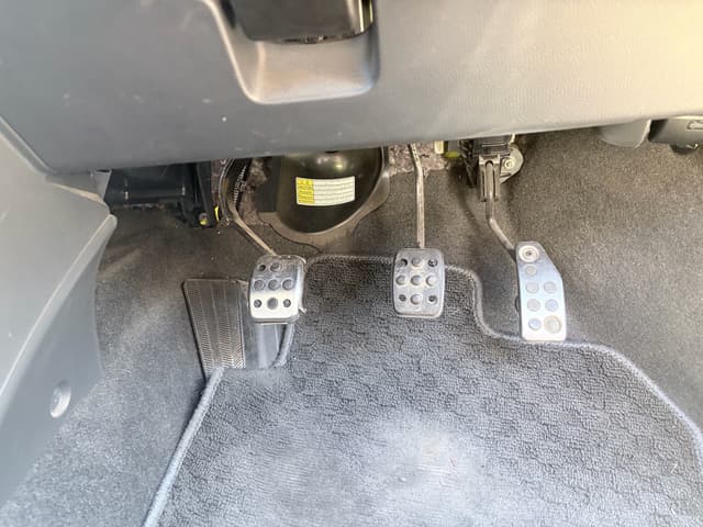 2010 Suzuki Swift JDM car for sale — photo 12 of 15