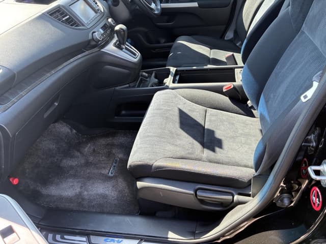 2011 Honda CR-V JDM car for sale — photo 13 of 17