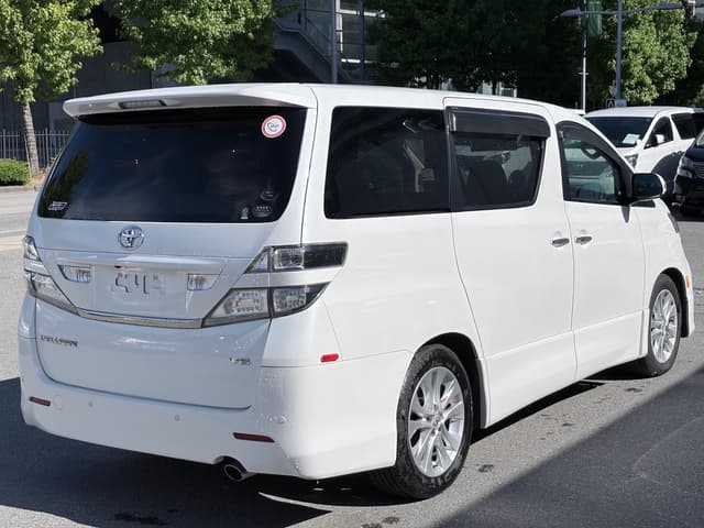 2008 Toyota Vellfire JDM car for sale — photo 7 of 21