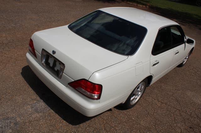 1997 Nissan Cedric JDM car for sale — photo 11 of 25