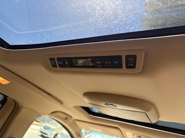 2008 Toyota Alphard JDM car for sale — photo 14 of 15