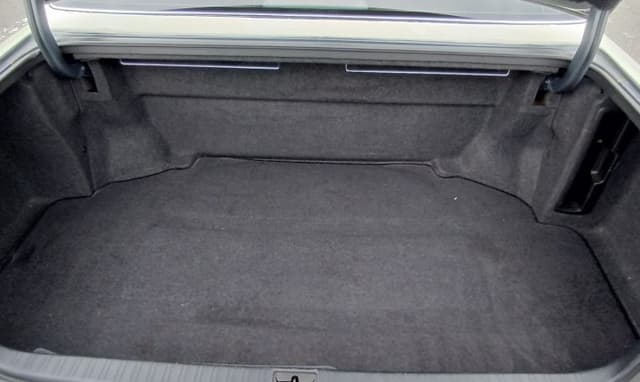 2001 Toyota Century JDM car for sale — photo 10 of 24