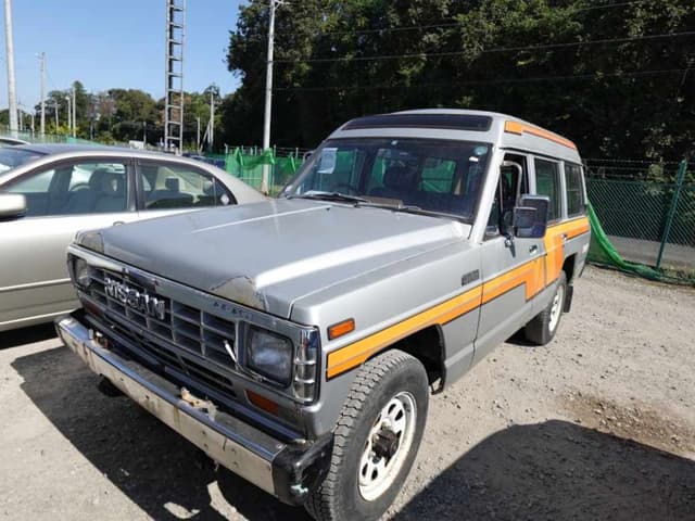 1984 Nissan Safari JDM car for sale — photo 3 of 23