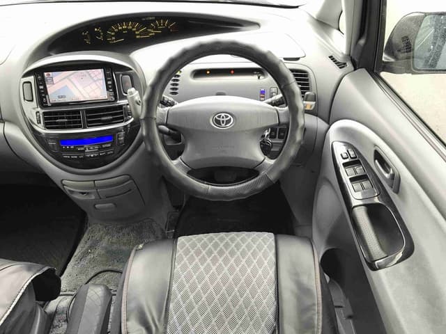 2001 Toyota Estima JDM car for sale — photo 3 of 3