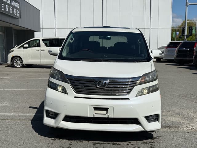 2010 Toyota Vellfire JDM car for sale — photo 2 of 13