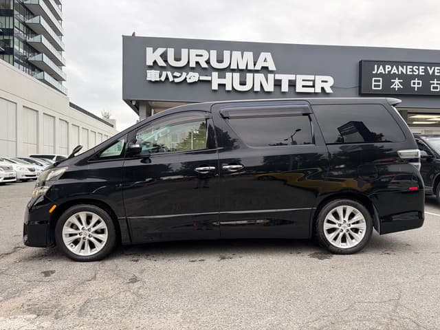 2009 Toyota Vellfire JDM car for sale — photo 5 of 17
