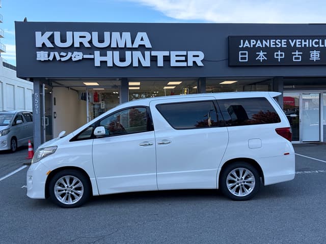 2008 Toyota Alphard JDM car for sale — photo 2 of 18