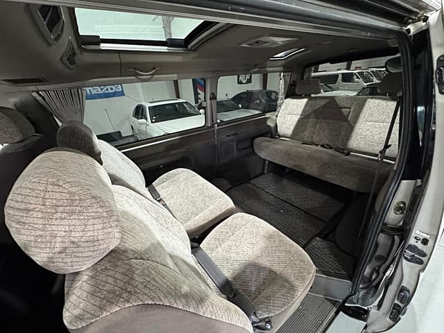 1997 Toyota HiAce JDM car for sale — photo 17 of 25