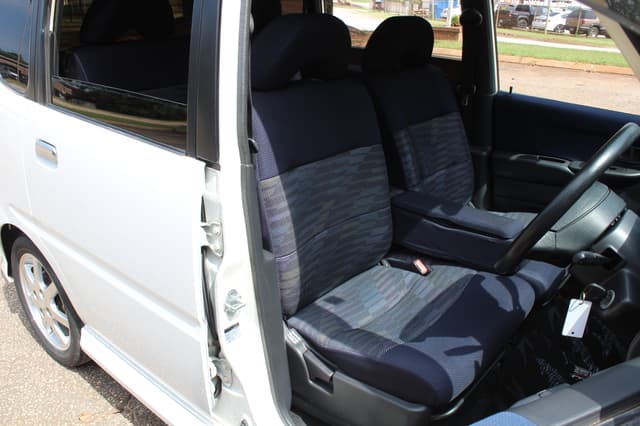2001 Daihatsu Move JDM car for sale — photo 18 of 25