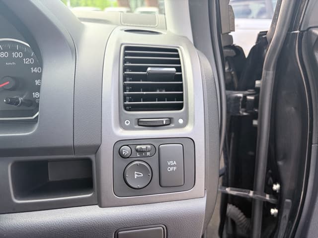 2009 Honda CR-V JDM car for sale — photo 8 of 16