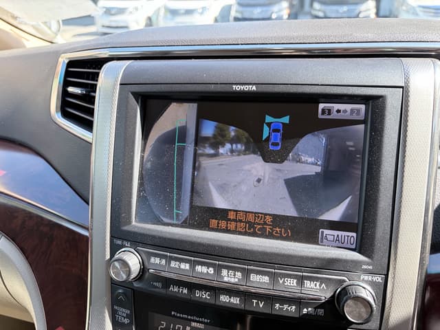 2008 Toyota Vellfire JDM car for sale — photo 11 of 21