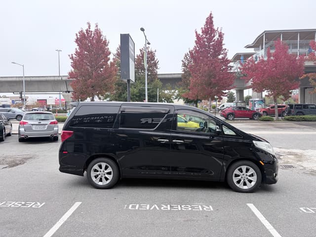 2008 Toyota Alphard JDM car for sale — photo 8 of 19