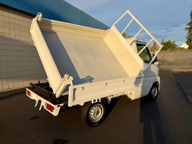 2001 Mitsubishi Minicab JDM car for sale — photo 17 of 25