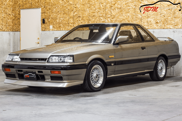 1989 Nissan Skyline JDM car for sale — photo 2 of 25
