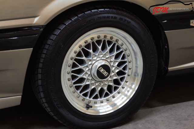 1989 Nissan Skyline JDM car for sale — photo 5 of 25