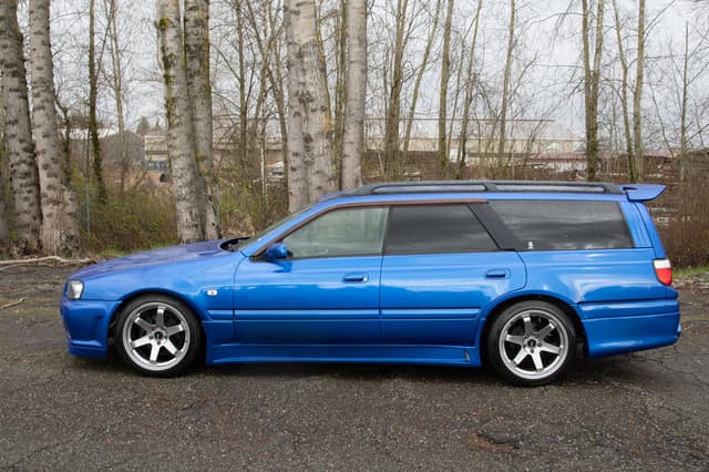 1996 Nissan Stagea JDM car for sale — photo 3 of 10