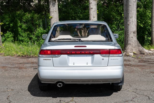 1996 Subaru Legacy JDM car for sale — photo 5 of 10
