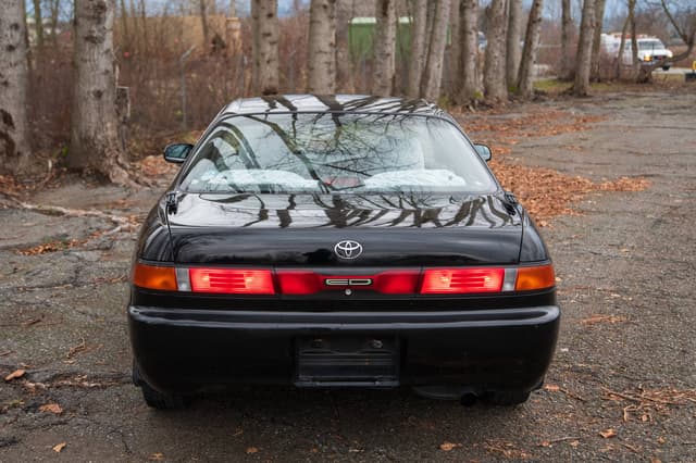 1996 Toyota Carina JDM car for sale — photo 4 of 10