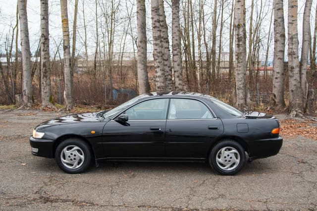 1996 Toyota Carina JDM car for sale — photo 7 of 10