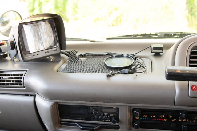1997 Isuzu Elf JDM car for sale — photo 8 of 10