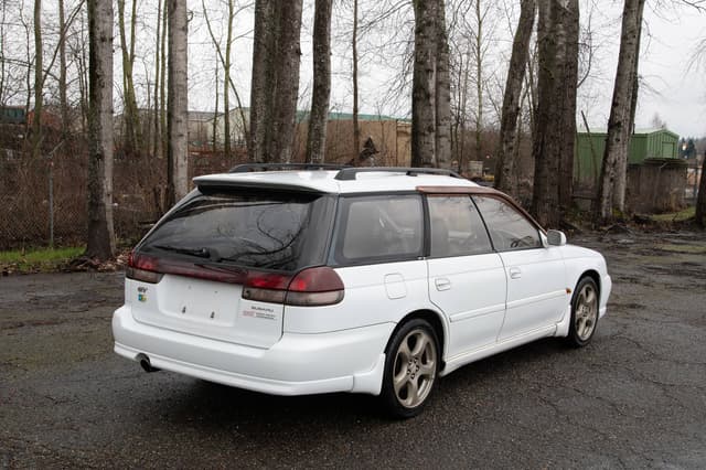1997 Subaru Legacy JDM car for sale — photo 6 of 10