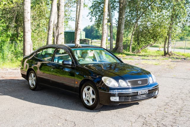 1997 Toyota Aristo JDM car for sale — photo 3 of 10