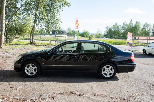 1997 Toyota Aristo JDM car for sale — photo 7 of 10