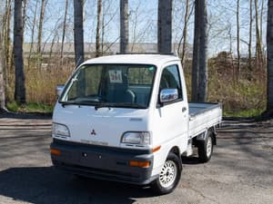 1998 Mitsubishi Minicab JDM car for sale