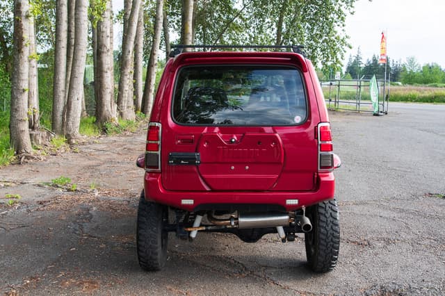 1998 Suzuki Jimny JDM car for sale — photo 4 of 10