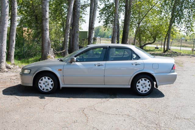 1999 Honda Accord JDM car for sale — photo 7 of 10