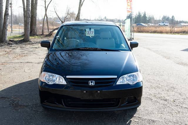 1999 Honda Odyssey JDM car for sale — photo 2 of 10